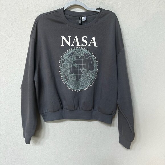 NWOT NASA  Pullover Jumper Crewneck Sweatshirt - Picture 2 of 7